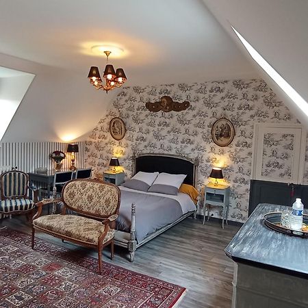 Le Clos Saint-Germain Rugles エクステリア 写真