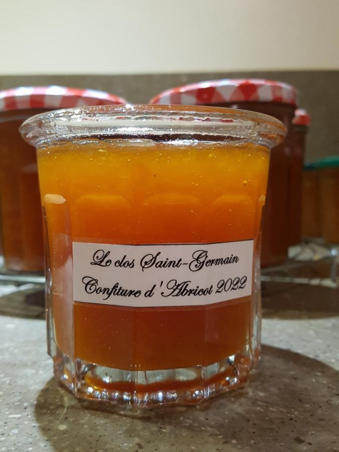 Le Clos Saint-Germain Rugles エクステリア 写真