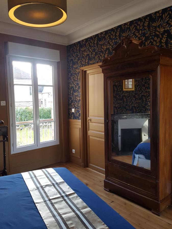 Le Clos Saint-Germain Rugles エクステリア 写真
