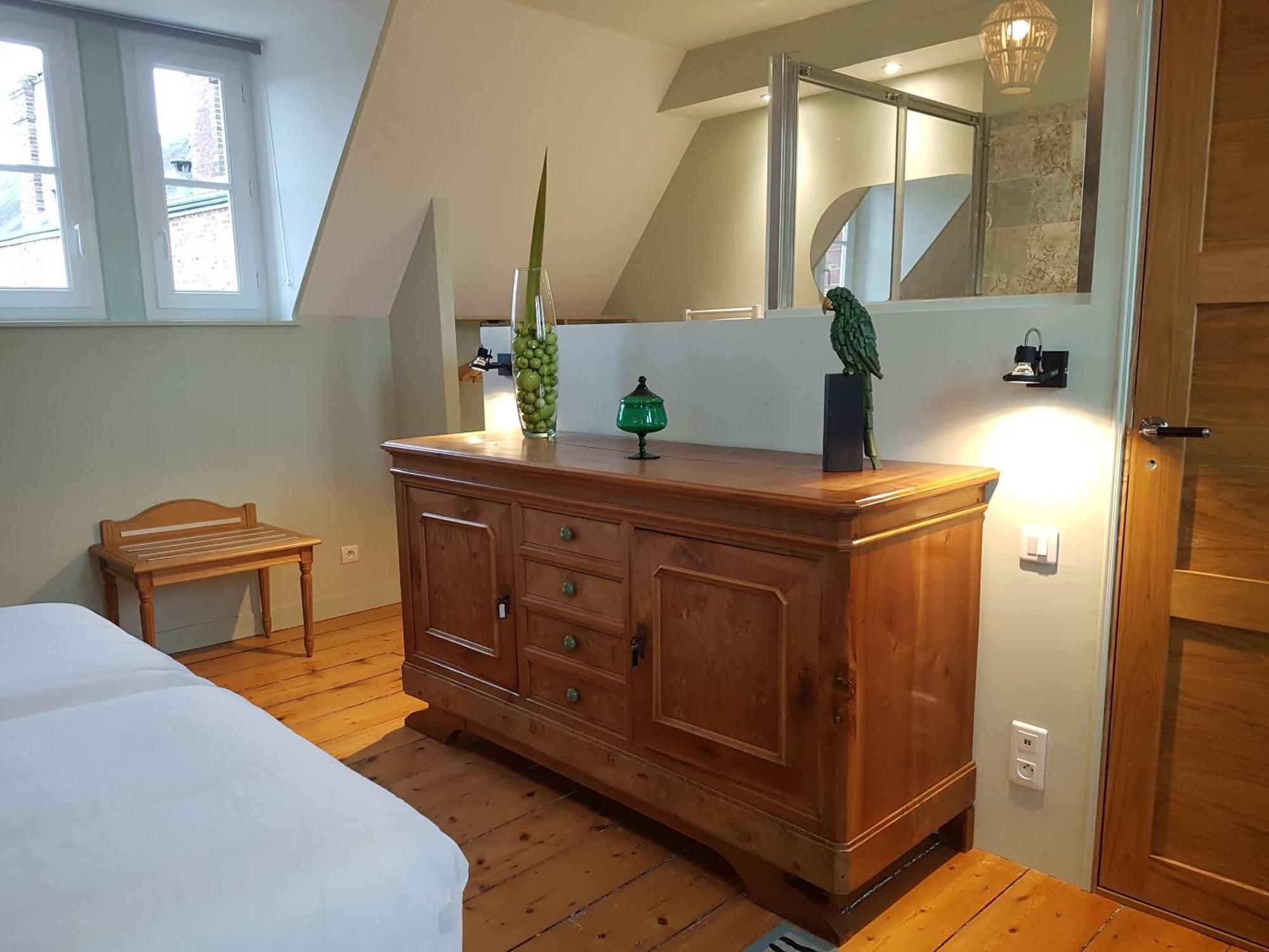 Le Clos Saint-Germain Rugles エクステリア 写真