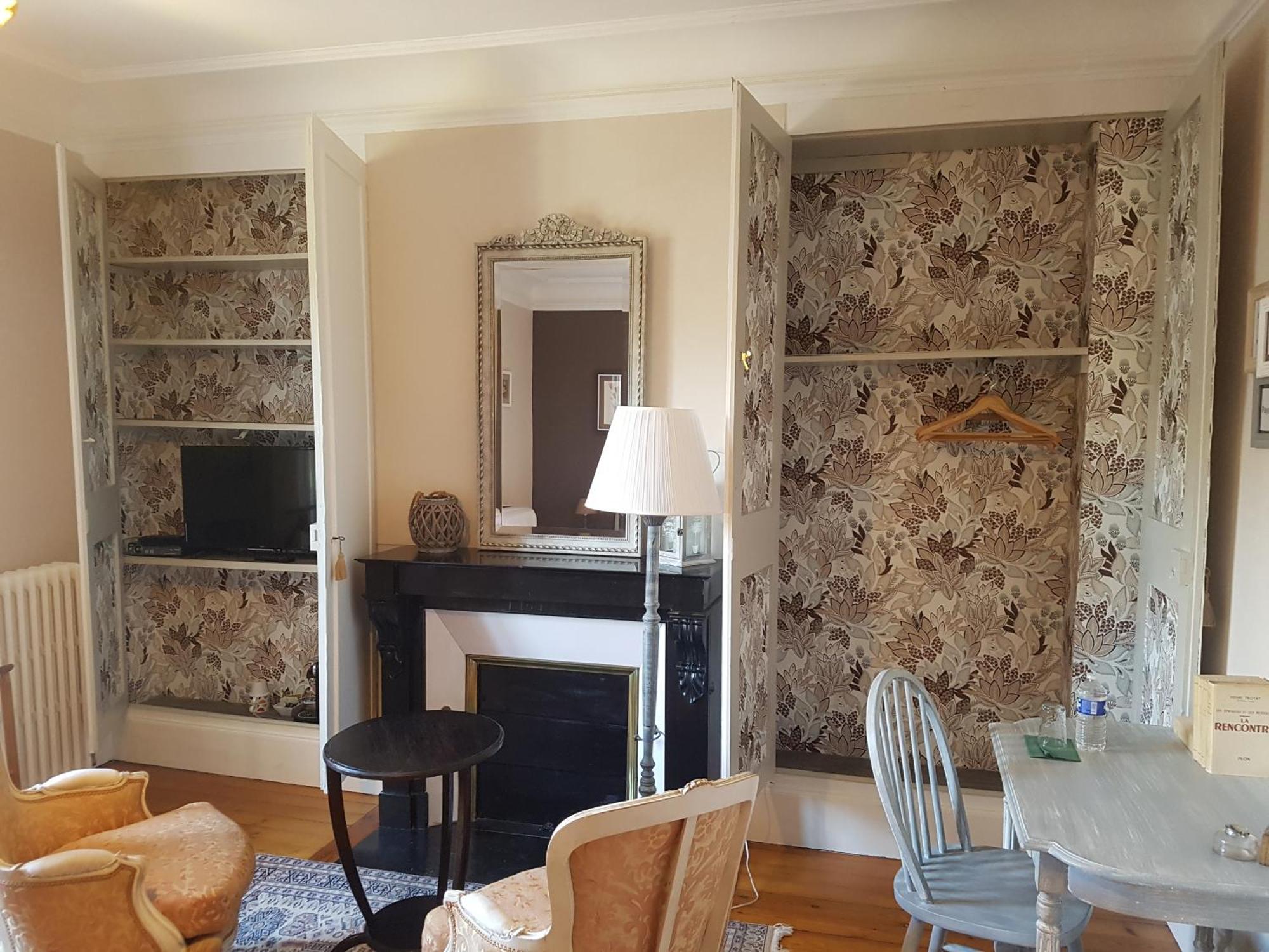 Le Clos Saint-Germain Rugles エクステリア 写真